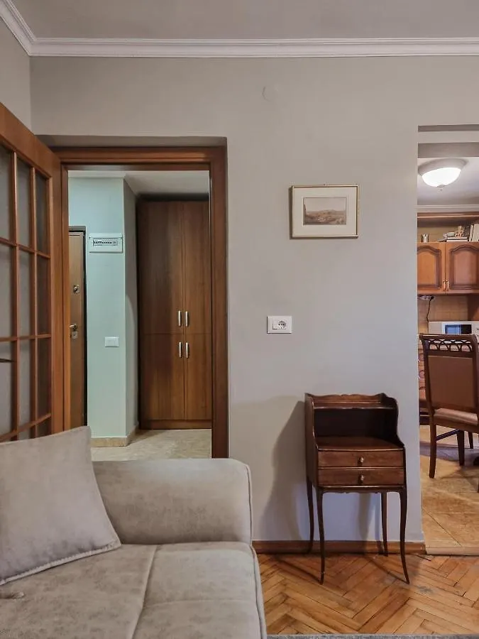 Tirana Center Cozy Apartment Arnavutluk