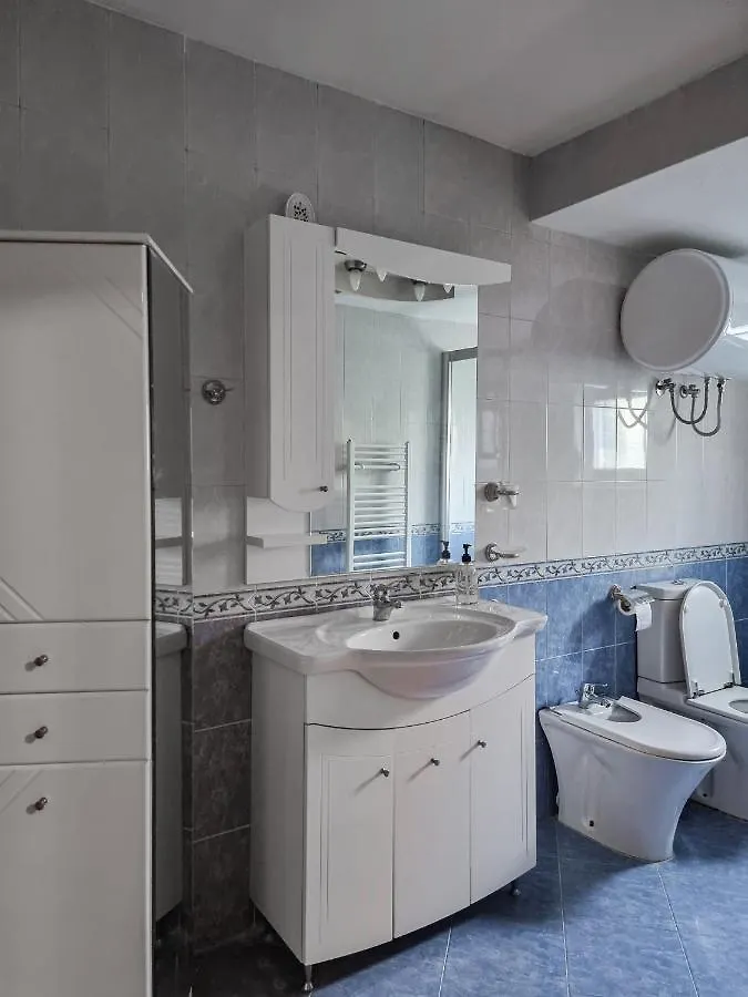 Tirana Center Cozy Apartment